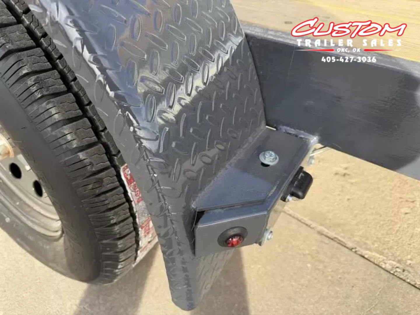 New #149296 2026 LAMAR CE 18 X 83 TANDEM AXLE 7K WOOD FLOOR CAR HAULER