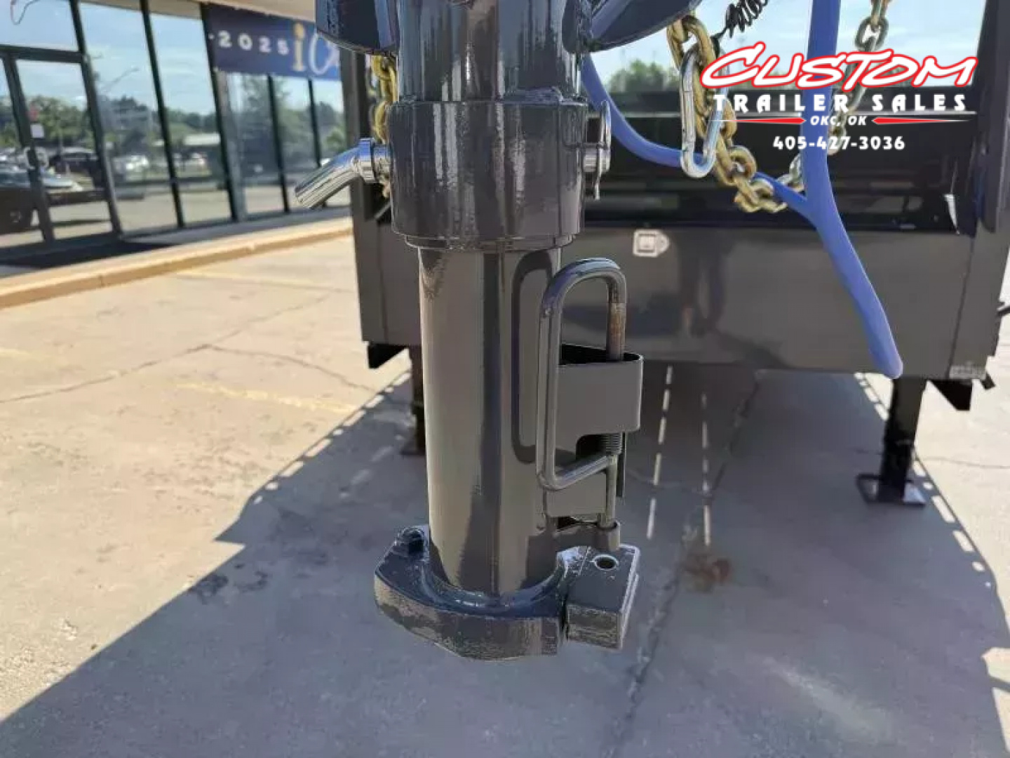 New #150986 2026 LAMAR H8 28 X 102  TANDEM AXLE 14K EQUIPMENT GOOSENECK W/ SLIDE IN RAMPS