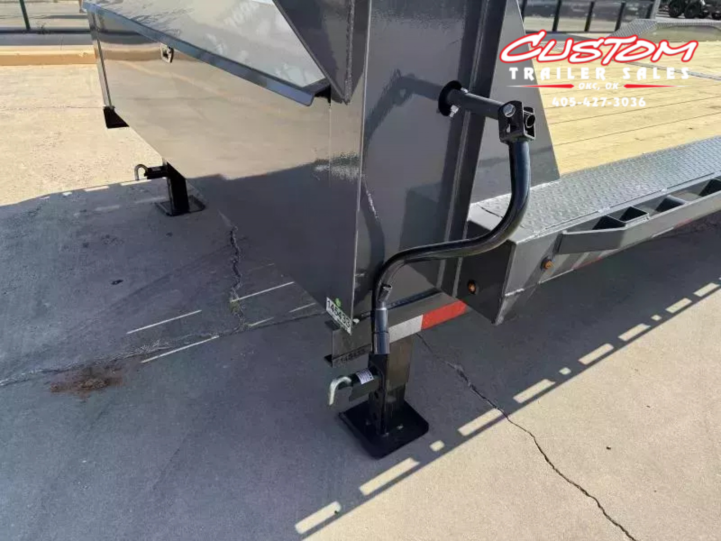 New #150986 2026 LAMAR H8 28 X 102  TANDEM AXLE 14K EQUIPMENT GOOSENECK W/ SLIDE IN RAMPS