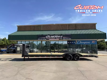 New #150986 2026 LAMAR H8 28 X 102  TANDEM AXLE 14K EQUIPMENT GOOSENECK W/ SLIDE IN RAMPS