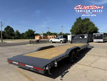 New #150986 2026 LAMAR H8 28 X 102  TANDEM AXLE 14K EQUIPMENT GOOSENECK W/ SLIDE IN RAMPS