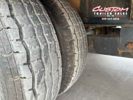 Used #242638 USED 2021 DIAMOND C FMAX210 25 X 102 DUAL TANDEM AXLE 20K FLATBED GOOSENECK W/ MAX RAMPS