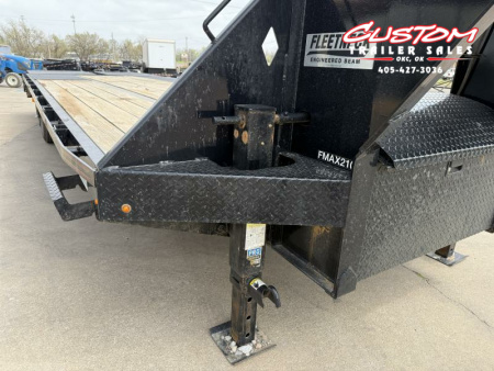 Used #242638 USED 2021 DIAMOND C FMAX210 25 X 102 DUAL TANDEM AXLE 20K FLATBED GOOSENECK W/ MAX RAMPS