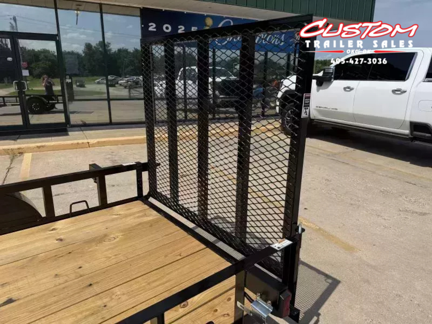 New #257465 2026 TOP HAT DJX 5 X 10 SINGLE AXLE ANGLE TOP 3.5K UTILITY W/ 48" RAMP GATE