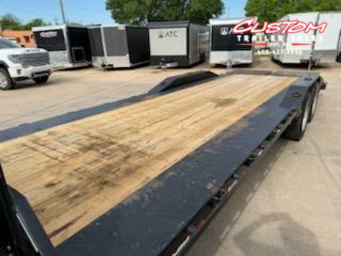 Used #317165 USED 2020 PJ TRAILERS H7 24 X 102 TANDEM AXLE SUPER SINGLE 20K GOOSENECK EQUIPMENT TRAILER