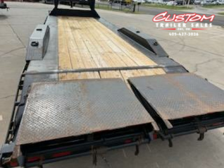 Used #317165 USED 2020 PJ TRAILERS H7 24 X 102 TANDEM AXLE SUPER SINGLE 20K GOOSENECK EQUIPMENT TRAILER