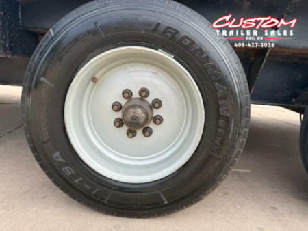 Used #317165 USED 2020 PJ TRAILERS H7 24 X 102 TANDEM AXLE SUPER SINGLE 20K GOOSENECK EQUIPMENT TRAILER