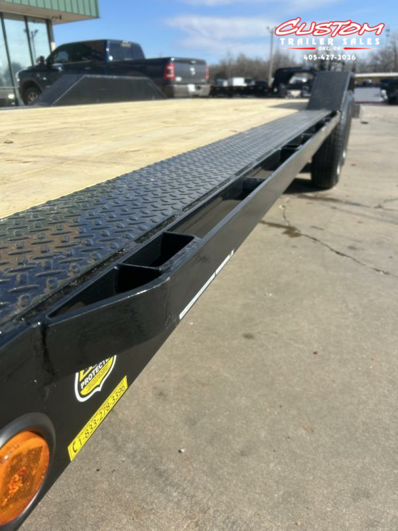 New #346196 2025 LOAD TRAIL CH 22 X 102 TANDEM AXLE 14K EQUIPMENT HAULER W/ SLIDE IN RAMPS