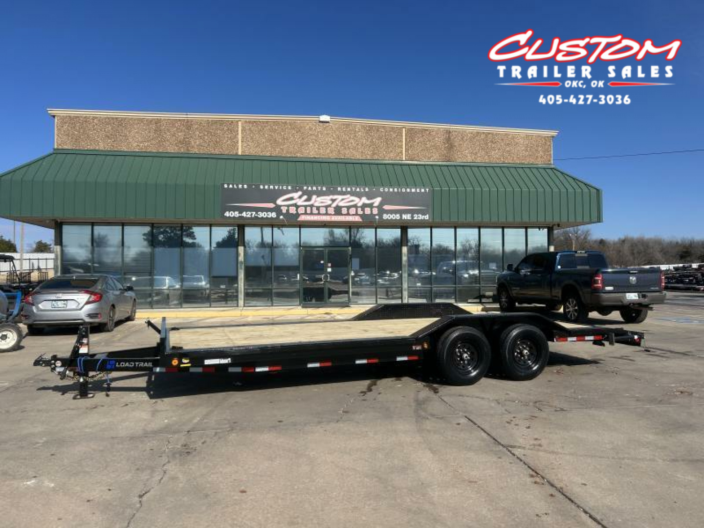 New #346196 2025 LOAD TRAIL CH 22 X 102 TANDEM AXLE 14K EQUIPMENT HAULER W/ SLIDE IN RAMPS