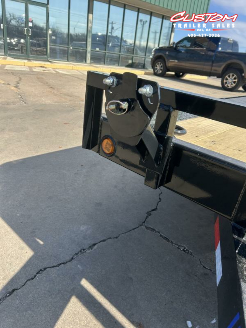 New #346196 2025 LOAD TRAIL CH 22 X 102 TANDEM AXLE 14K EQUIPMENT HAULER W/ SLIDE IN RAMPS