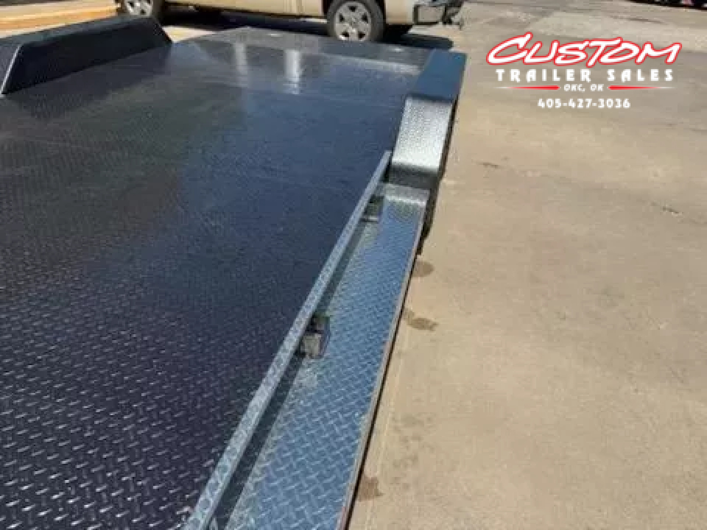 New #360072 2025 LOAD TRAIL CZ 20 X 83 TANDEM AXLE 7K STEEL FLOOR CAR HAULER W/ ALUMINUM TRIM PACKAGE