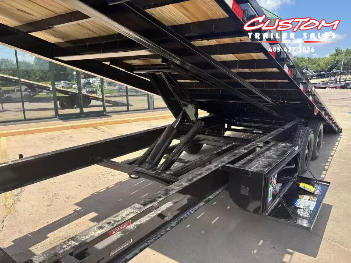 New #363278 2026 LOAD TRAIL GE 28 X 102 TANDEM AXLE 14K GOOSENECK FULL BED TILT DECK