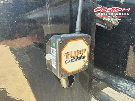 New #364489 2026 LOAD TRAIL GT 40 X 102 DUAL TANDEM FULL TILT CONTAINER TRAILER FLATBED GOOSENECK W/ HYD. JACKS & 18,000LB WINCH PACKAGE