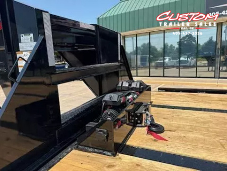 New #364489 2026 LOAD TRAIL GT 40 X 102 DUAL TANDEM FULL TILT CONTAINER TRAILER FLATBED GOOSENECK W/ HYD. JACKS & 18,000LB WINCH PACKAGE