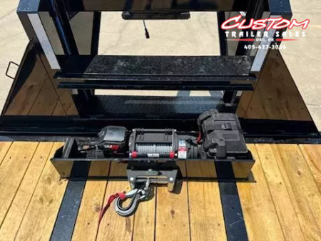 New #364489 2026 LOAD TRAIL GT 40 X 102 DUAL TANDEM FULL TILT CONTAINER TRAILER FLATBED GOOSENECK W/ HYD. JACKS & 18,000LB WINCH PACKAGE