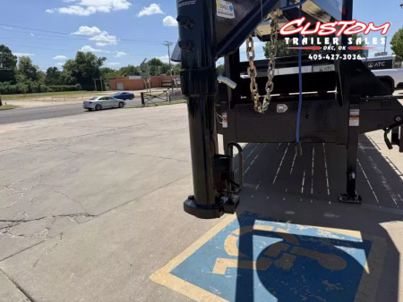 New #364920 2026 LOAD TRAIL GP 40 X 102 DUAL TANDEM LOW-PRO 24K GOOSENECK W/ MAX RAMPS