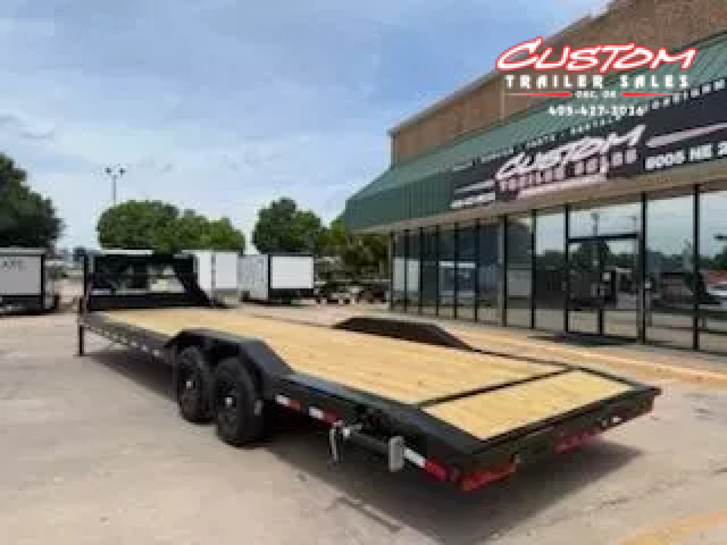 New #368288 2026 LOAD TRAIL GC 30 X 102 TANDEM AXLE 14K GOOSENECK EQUIPMENT HAULER W/ SLIDE IN RAMPS