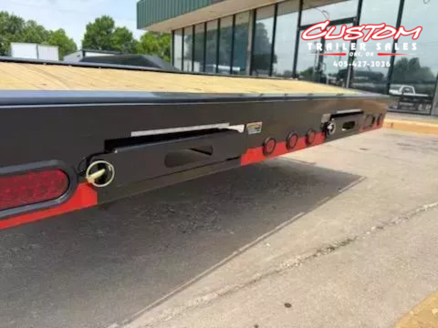New #368288 2026 LOAD TRAIL GC 30 X 102 TANDEM AXLE 14K GOOSENECK EQUIPMENT HAULER W/ SLIDE IN RAMPS