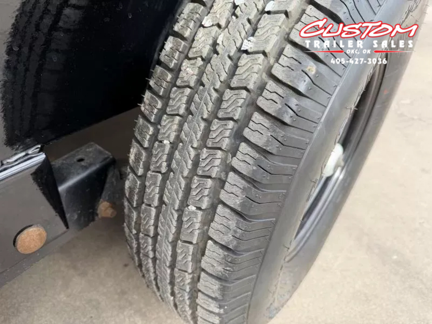 Used #369626 USED 2026 LOAD TRAIL CH 26 X 102 TANDEM AXLE 14K EQUIPMENT HAULER W/ MAX RAMPS