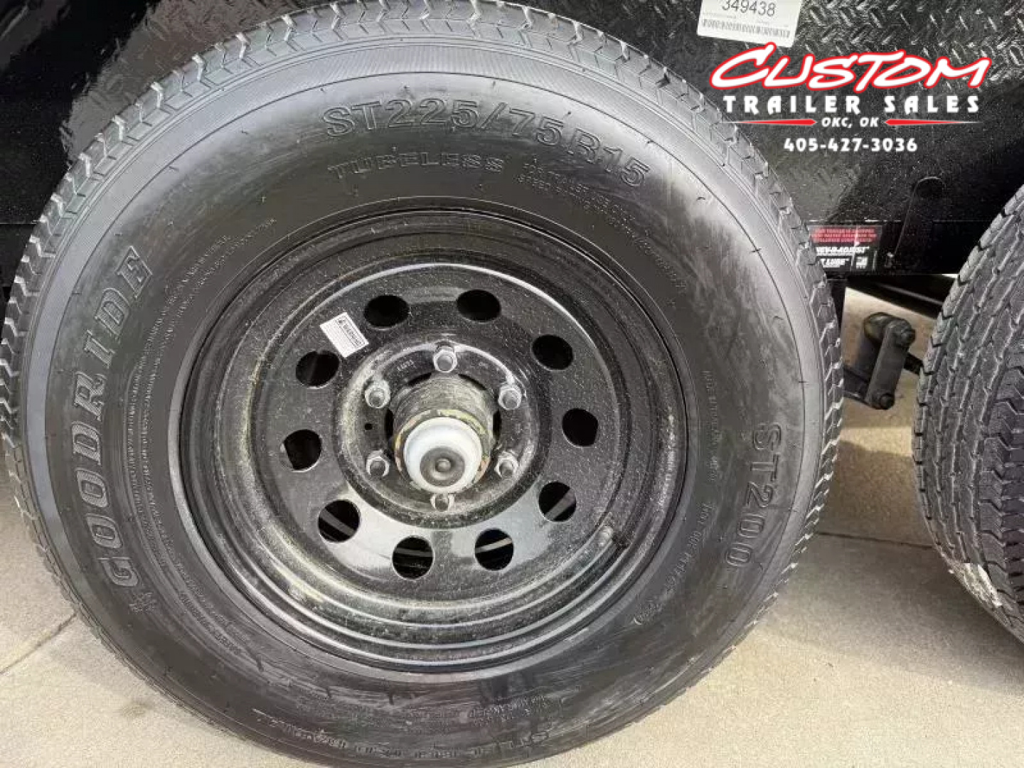 New #371002 2026 LOAD TRAIL TM 20 X 83 TANDEM AXLE 10K MAX-TILT DECK TRAILER