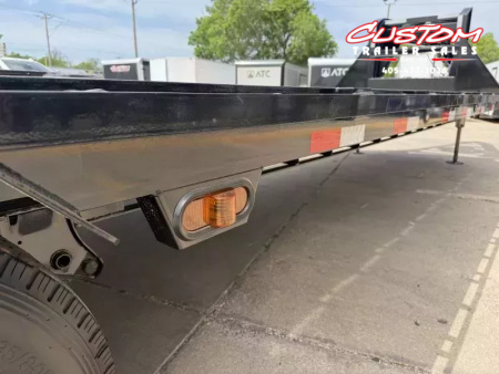 New #371552 2026 LOAD TRAIL GL 36 X 102 DUAL TANDEM LOW-PRO 20K GOOSENECK W/ HYDRAULIC DOVETAIL & JACKS