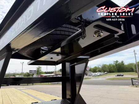 New #371552 2026 LOAD TRAIL GL 36 X 102 DUAL TANDEM LOW-PRO 20K GOOSENECK W/ HYDRAULIC DOVETAIL & JACKS