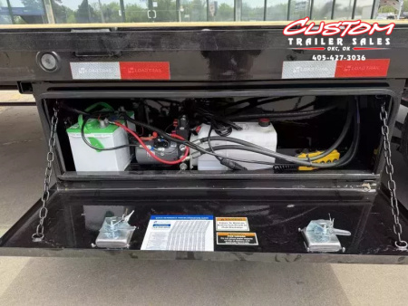 New #371552 2026 LOAD TRAIL GL 36 X 102 DUAL TANDEM LOW-PRO 20K GOOSENECK W/ HYDRAULIC DOVETAIL & JACKS