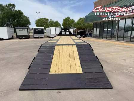 New #371552 2026 LOAD TRAIL GL 36 X 102 DUAL TANDEM LOW-PRO 20K GOOSENECK W/ HYDRAULIC DOVETAIL & JACKS