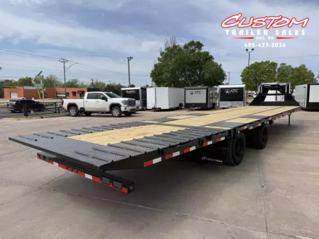 New #371552 2026 LOAD TRAIL GL 36 X 102 DUAL TANDEM LOW-PRO 20K GOOSENECK W/ HYDRAULIC DOVETAIL & JACKS