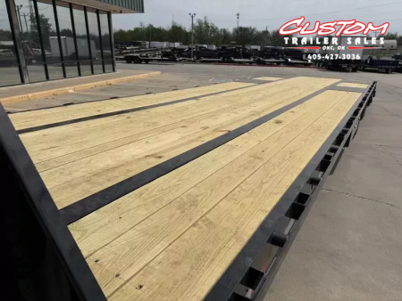 New #371552 2026 LOAD TRAIL GL 36 X 102 DUAL TANDEM LOW-PRO 20K GOOSENECK W/ HYDRAULIC DOVETAIL & JACKS