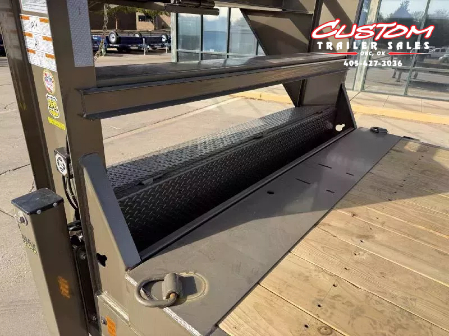 New #372940 2026 LOAD TRAIL TG 24 X 83 TANDEM AXLE 14K GOOSENECK RAPID LOADER FULL BED TILT DECK