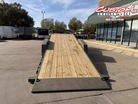 New #372940 2026 LOAD TRAIL TG 24 X 83 TANDEM AXLE 14K GOOSENECK RAPID LOADER FULL BED TILT DECK