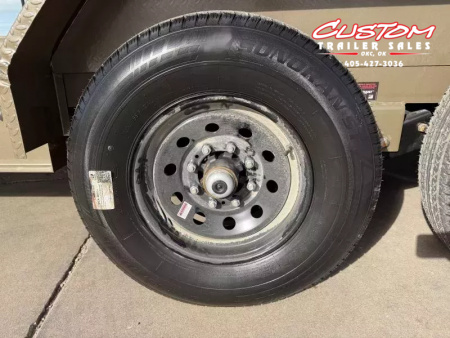 New #372940 2026 LOAD TRAIL TG 24 X 83 TANDEM AXLE 14K GOOSENECK RAPID LOADER FULL BED TILT DECK