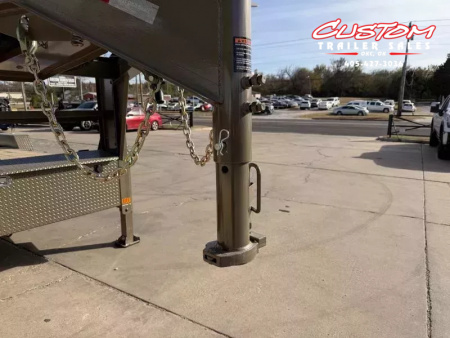 New #372940 2026 LOAD TRAIL TG 24 X 83 TANDEM AXLE 14K GOOSENECK RAPID LOADER FULL BED TILT DECK