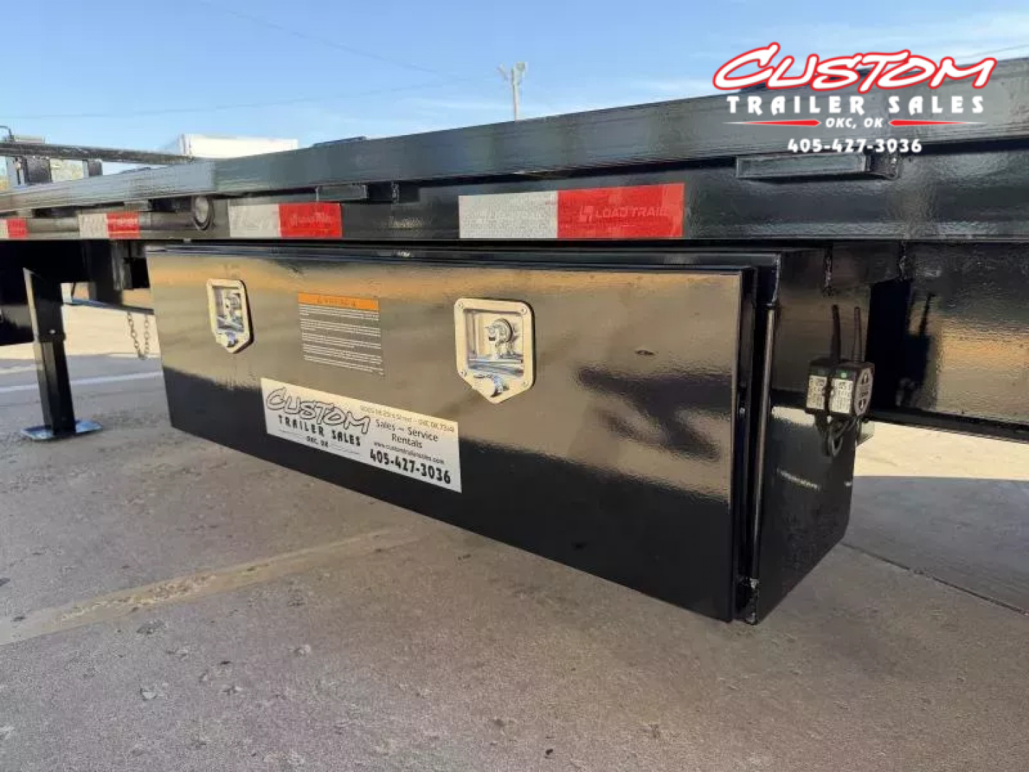 New #374263 2026 LOAD TRAIL PE 24 X 102 TANDEM AXLE BUMPER PULL 14K FULL BED DECKOVER TILT