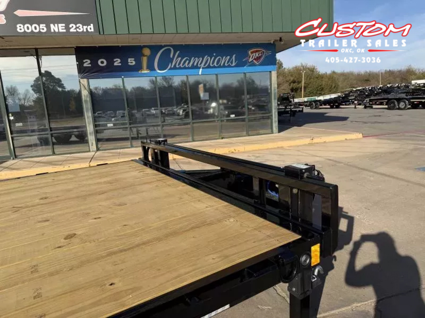 New #374263 2026 LOAD TRAIL PE 24 X 102 TANDEM AXLE BUMPER PULL 14K FULL BED DECKOVER TILT