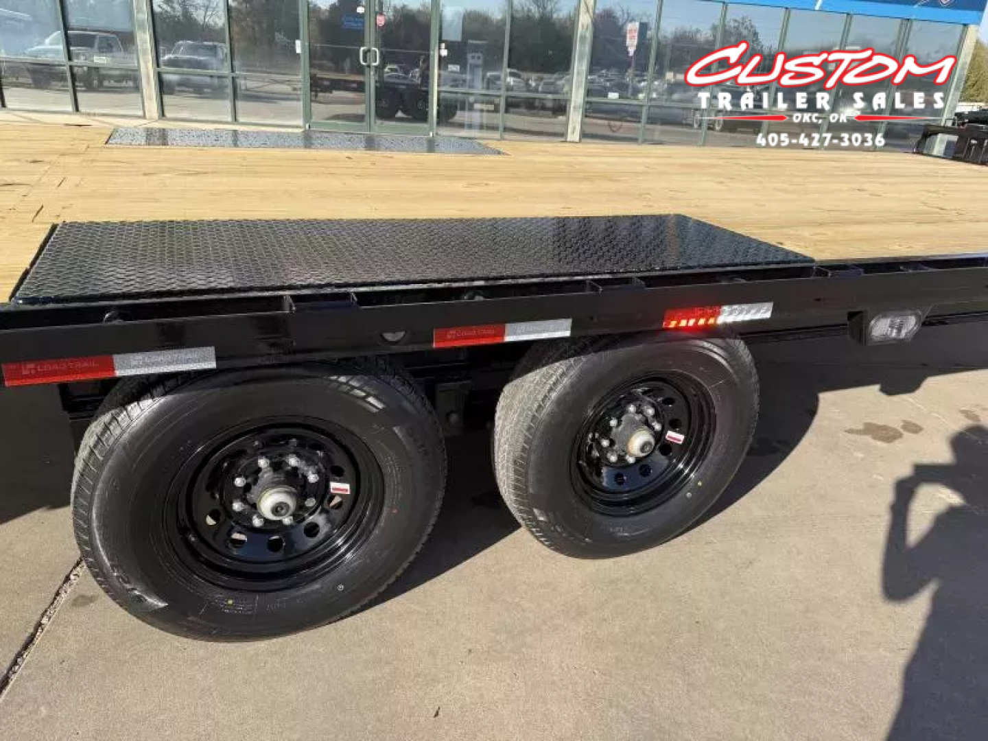 New #374263 2026 LOAD TRAIL PE 24 X 102 TANDEM AXLE BUMPER PULL 14K FULL BED DECKOVER TILT