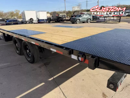 New #374263 2026 LOAD TRAIL PE 24 X 102 TANDEM AXLE BUMPER PULL 14K FULL BED DECKOVER TILT