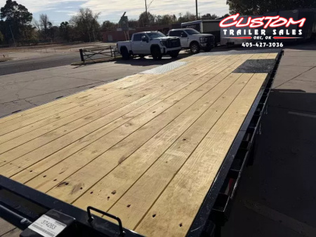 New #374263 2026 LOAD TRAIL PE 24 X 102 TANDEM AXLE BUMPER PULL 14K FULL BED DECKOVER TILT