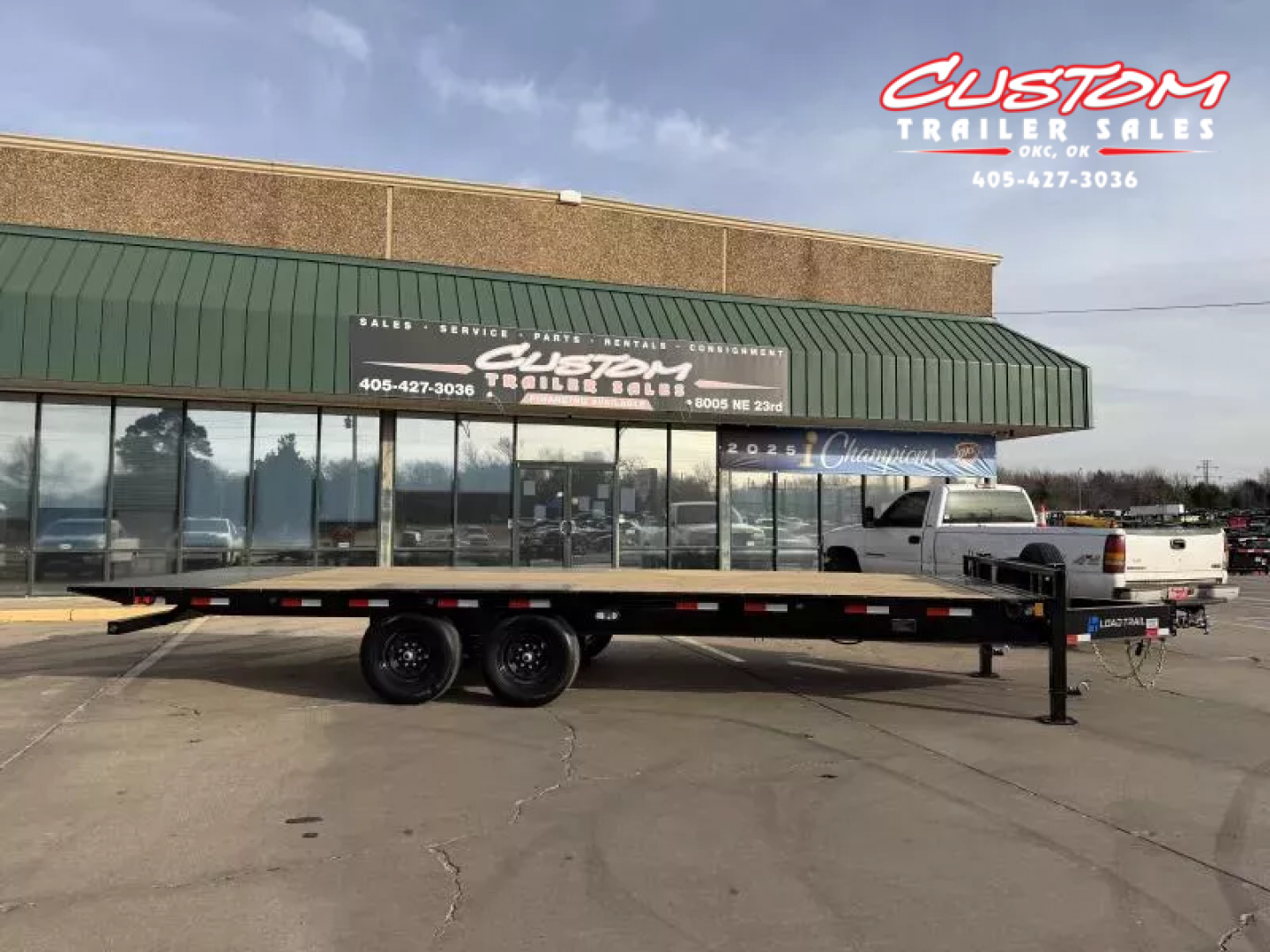 New #374418 2026 LOAD TRAIL PE 24 X 102 TANDEM AXLE BUMPER PULL 14K FULL BED FLATBED TILT