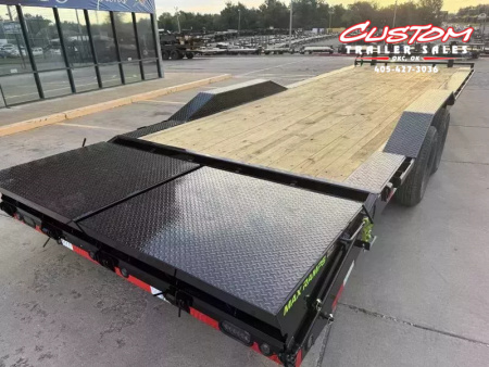 New #376235 2026 LOAD TRAIL CH 26 X 102 TANDEM AXLE 14K EQUIPMENT HAULER W/ MAX RAMPS