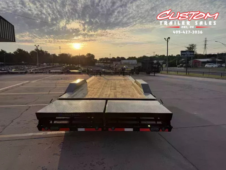 New #376235 2026 LOAD TRAIL CH 26 X 102 TANDEM AXLE 14K EQUIPMENT HAULER W/ MAX RAMPS