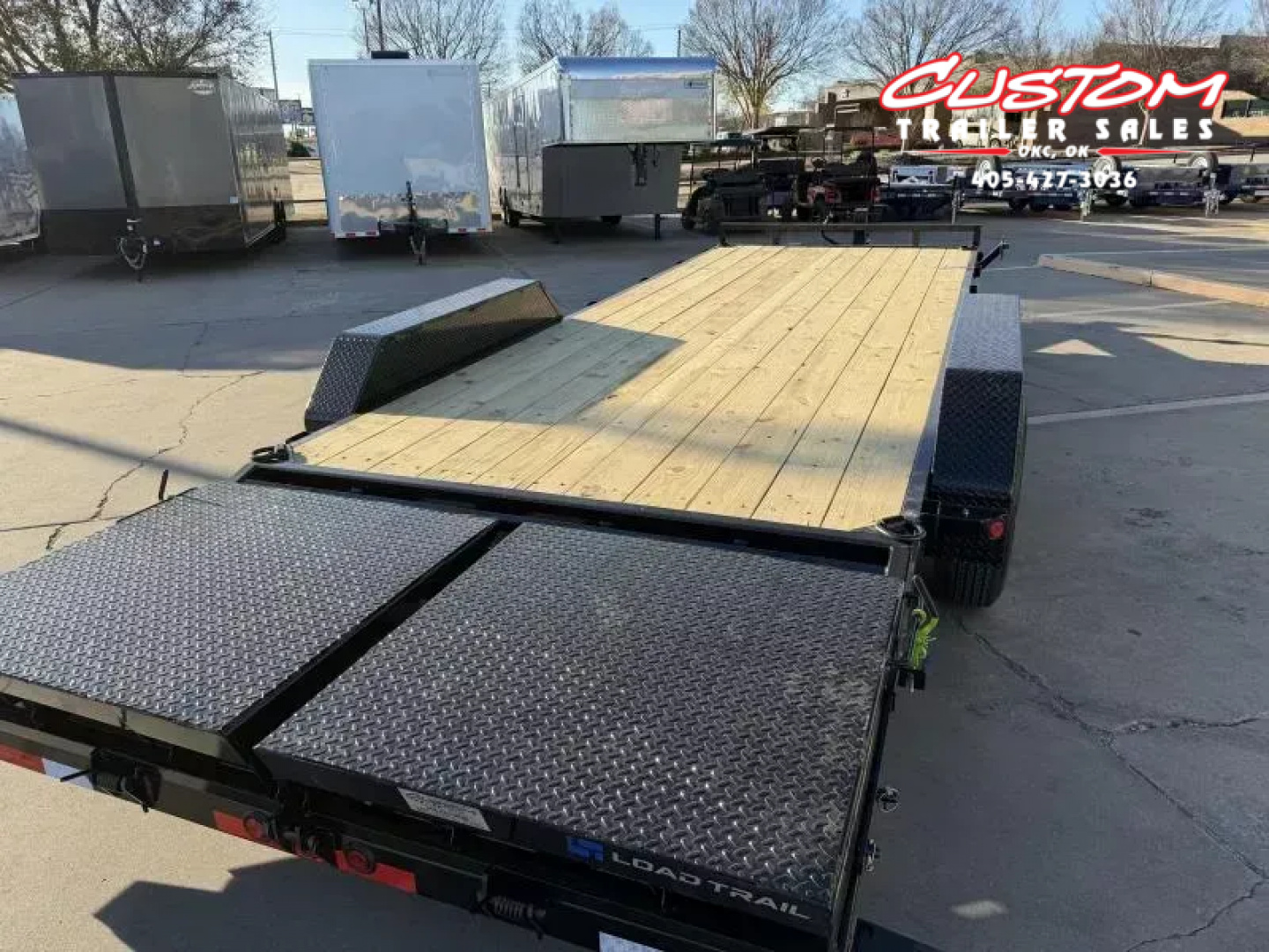 New #376773 2026 LOAD TRAIL CH 22 X 83 TANDEM AXLE 14K EQUIPMENT HAULER W/ MAX RAMPS