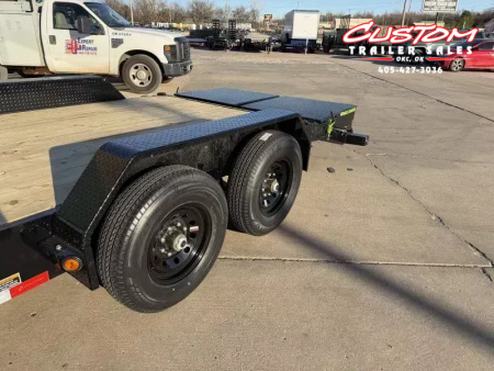 New #376773 2026 LOAD TRAIL CH 22 X 83 TANDEM AXLE 14K EQUIPMENT HAULER W/ MAX RAMPS