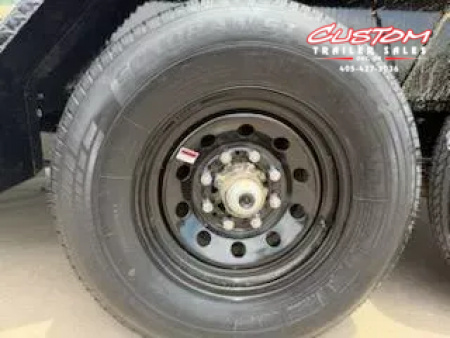 New #378375 2026 LOAD TRAIL TH 20 X 83 TANDEM AXLE 14K TILT DECK TRAILER