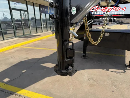 New #378465 2026 LOAD TRAIL GP 32 X 102 DUAL TANDEM LOW-PRO 20K GOOSENECK W/ MAX RAMPS