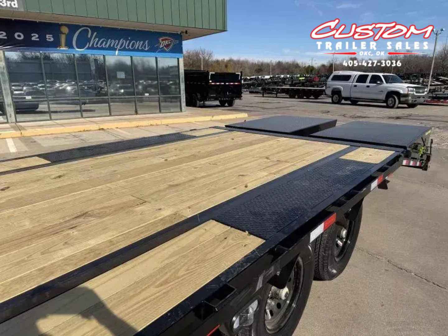 New #378595 2026 LOAD TRAIL GP 32 X 102 TANDEM AXLE LOW-PRO 14K GOOSENECK TRAILER W/ MAX RAMPS