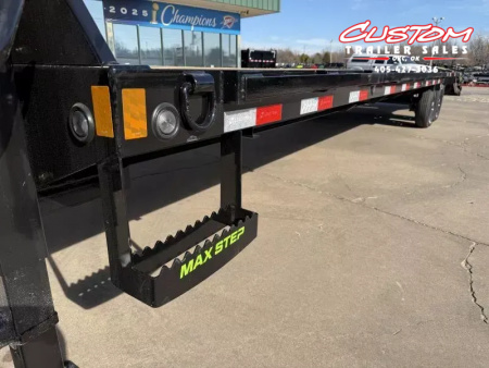 New #378595 2026 LOAD TRAIL GP 32 X 102 TANDEM AXLE LOW-PRO 14K GOOSENECK TRAILER W/ MAX RAMPS