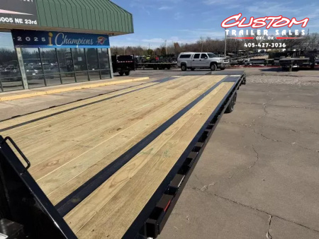 New #378595 2026 LOAD TRAIL GP 32 X 102 TANDEM AXLE LOW-PRO 14K GOOSENECK TRAILER W/ MAX RAMPS