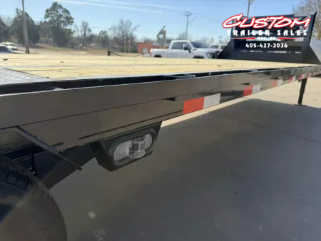 New #378595 2026 LOAD TRAIL GP 32 X 102 TANDEM AXLE LOW-PRO 14K GOOSENECK TRAILER W/ MAX RAMPS